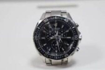 Reloj J1261 Y Citizen Ecodrive H500-S064538 / La esfera está rota